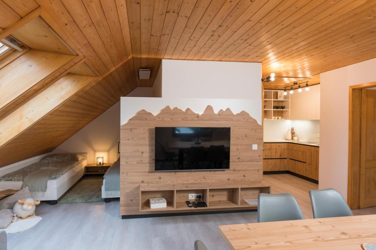 Hisa Rodica Apartment Bohinj Bagian luar foto